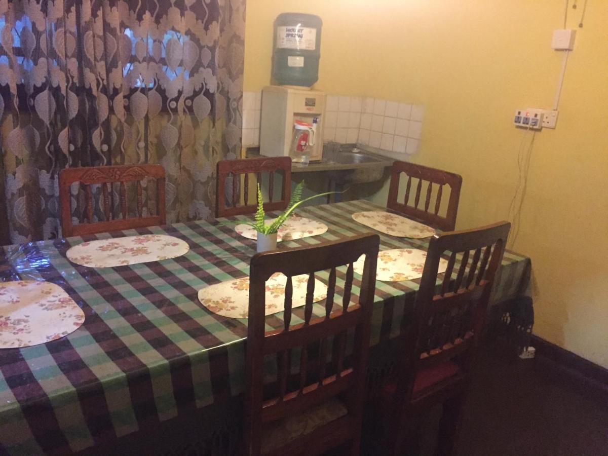 Olivia Homestay アヌラーダプラ エクステリア 写真